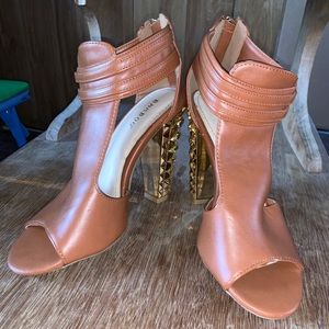 Bamboo Caramel Heels